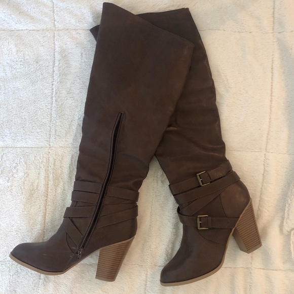 Charlotte Russe Shoes - Charlotte Russe knee high boots